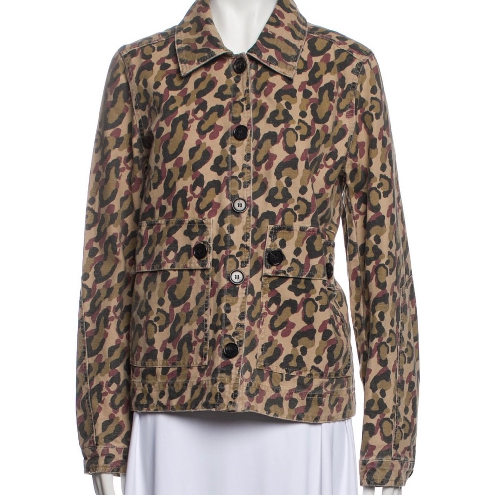 Veronica Beard Jacket size medium. Lightly used, great condition.